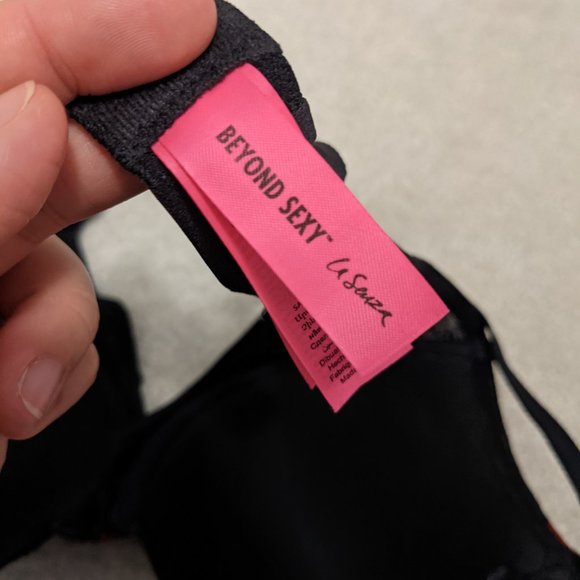 2 La Senza Bras - 36B - Picture 2 of 5